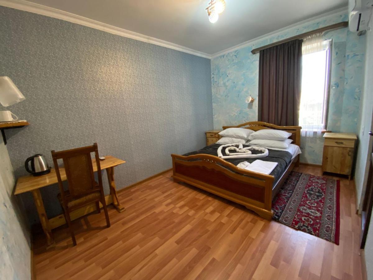 Liviti Hotel Areni Buitenkant foto
