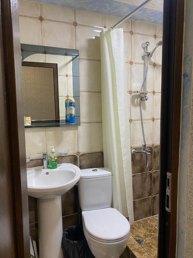Liviti Hotel Areni Buitenkant foto