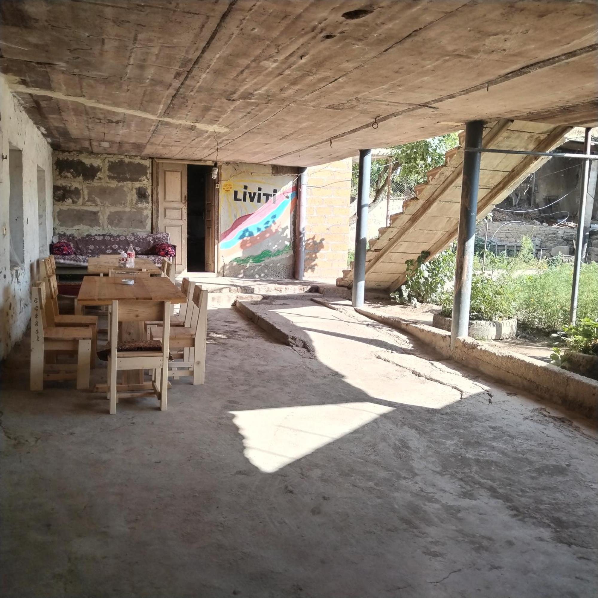 Liviti Hotel Areni Buitenkant foto